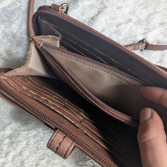 The Sak Brown Leather Crossbody Bag - Picture 3 of 3